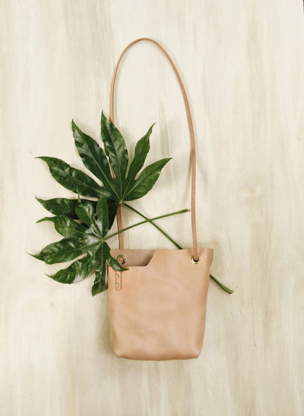 Cross Body Catch-All in Blonde